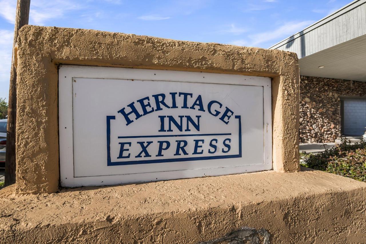 Heritage Inn Express Hayward Exteriör bild